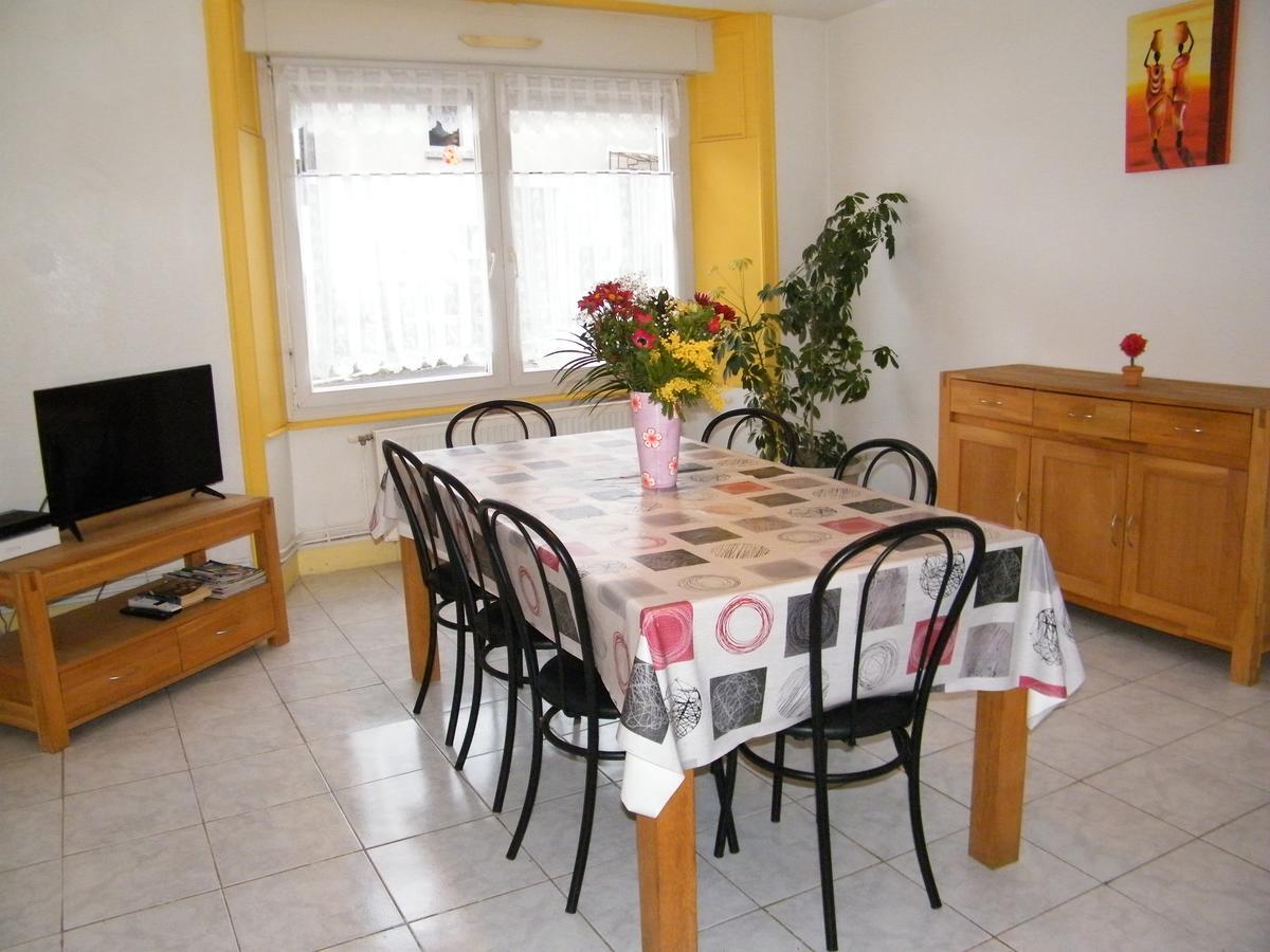 Ferienwohnung Les Charmois Bains-les-Bains Exterior foto